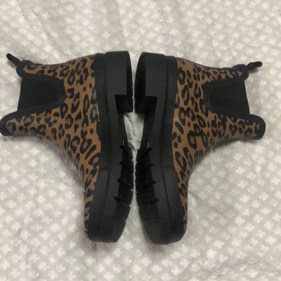 Tretorn Lina 2 Rain Boot Leopard Animal Print - Picture 3 of 10